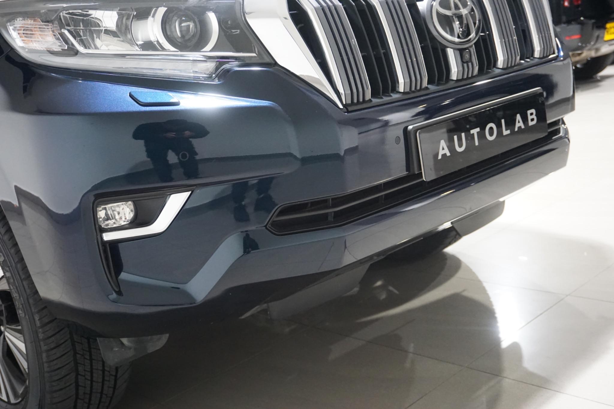 Toyota Land Cruiser 2.8D Invincible Auto 4WD Euro 6 (s/s) 5dr (7 Seat)